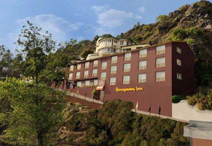 HONEYMOON IN MUSSOORIE